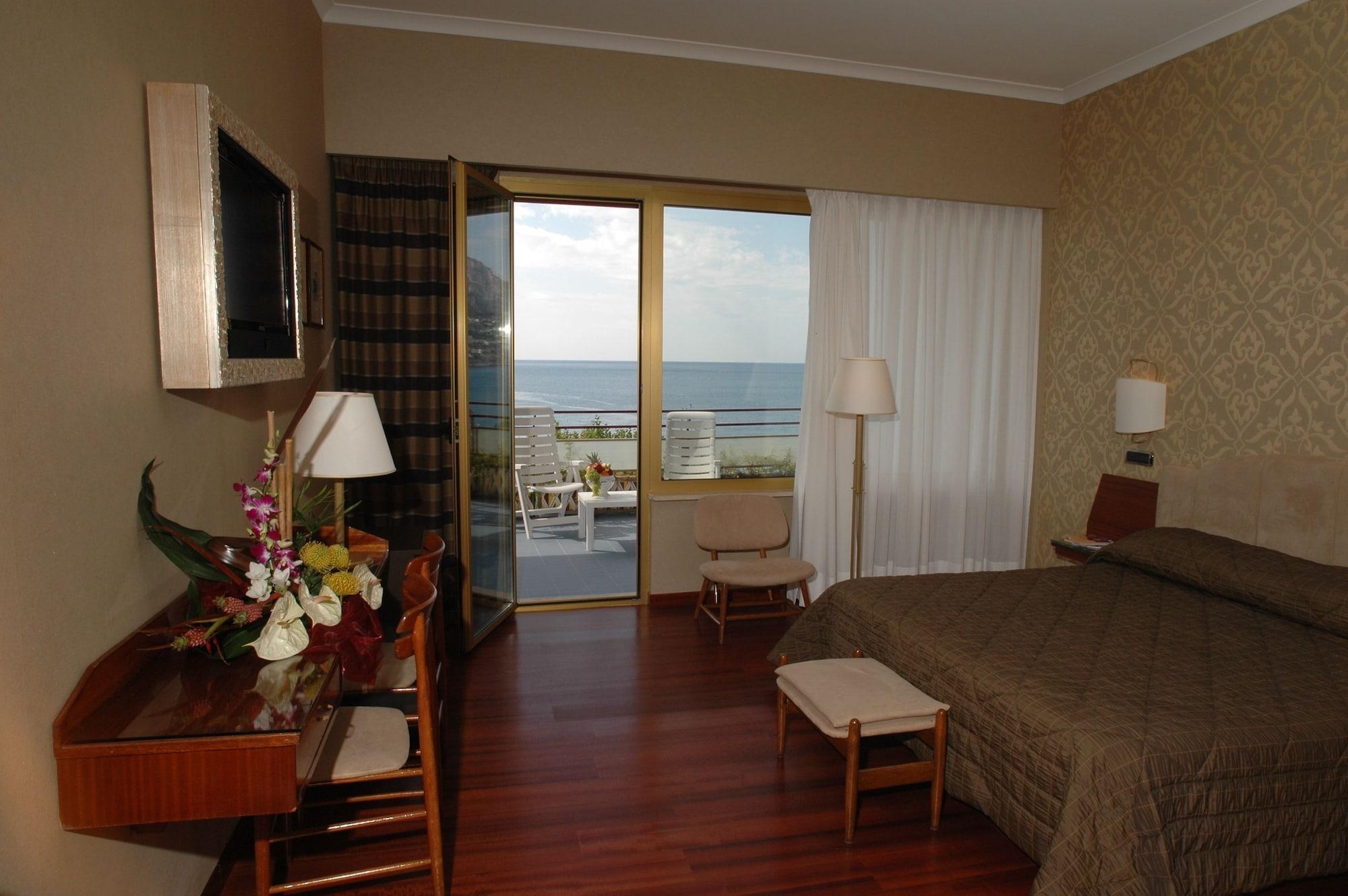 Reginna Palace Hotel Maiori Ngoại thất bức ảnh