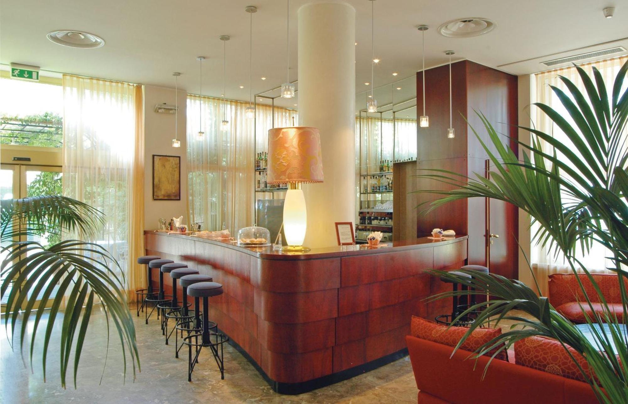 Reginna Palace Hotel Maiori Ngoại thất bức ảnh